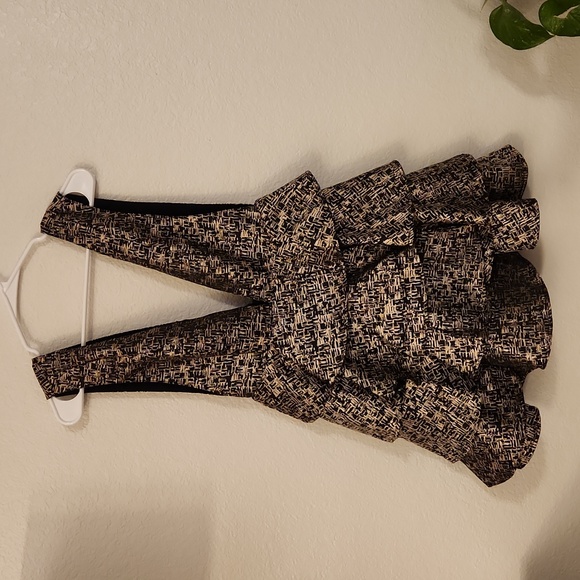 FASHION NOVA RUFFLE DEEP V-NECK RUFFLE MINI DRESS SIZE S - Picture 2 of 7